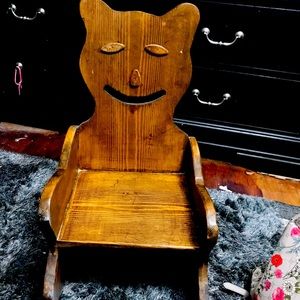 Kids wood rocking chair